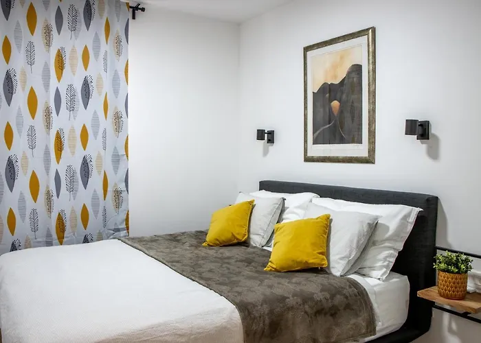 Luxury Casia With Heated Pool And Pleasent Terrace Appartement