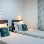 Luxury Casia With Heated Pool And Pleasent Terrace *
