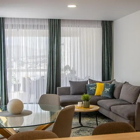 Luxury Casia With Heated Pool And Pleasent Terrace * Τρογκίρ
