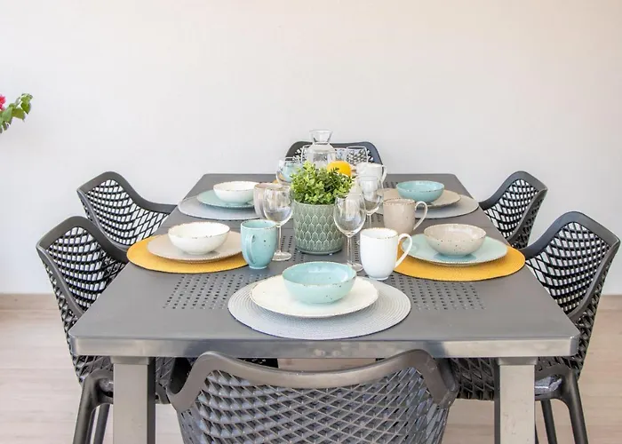 Διαμέρισμα Luxury Casia With Heated Pool And Pleasent Terrace Τρογκίρ